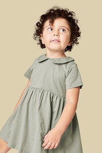 Girl wearing gray dress psd mockup