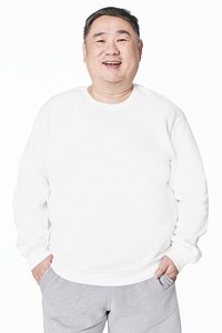 Size inclusive men&rsquo;s fashion white sweatshirt psd mockup studio shot