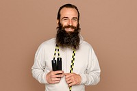 Healthy bearded man mockup psd with skipping rope around his neck
