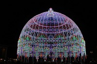 Dome in front of Eindhoven Station. Original public domain image from Wikimedia Commons