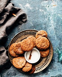 Freshly baked snickerdoodle and sugar cookies for dessert. Original public domain image from <a href="https://commons.wikimedia.org/wiki/File:Spiced_Cookies_(Unsplash).jpg" target="_blank" rel="noopener noreferrer nofollow">Wikimedia Commons</a>