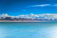 Blue ocean. Original public domain image from <a href="https://commons.wikimedia.org/wiki/File:Nam_Co,_China_(Unsplash).jpg" target="_blank">Wikimedia Commons</a>