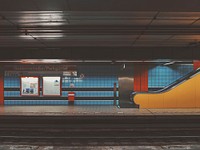 An empty subway platform in Cologne. Original public domain image from Wikimedia Commons