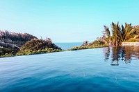 Infinity pool at Haiku, Hawaii, United States. Original public domain image from Wikimedia Commons