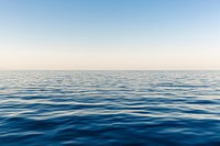 Where the ocean meets the horizon in Avşa Adası. Original public domain image from Wikimedia Commons