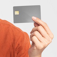 Credit card mockup psd presented by a woman