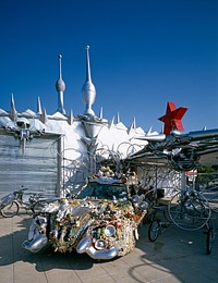 Unique Art Car Barn in Houston 