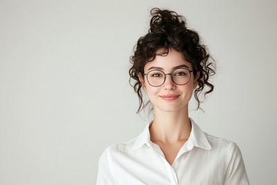 Smiling woman with curly hair