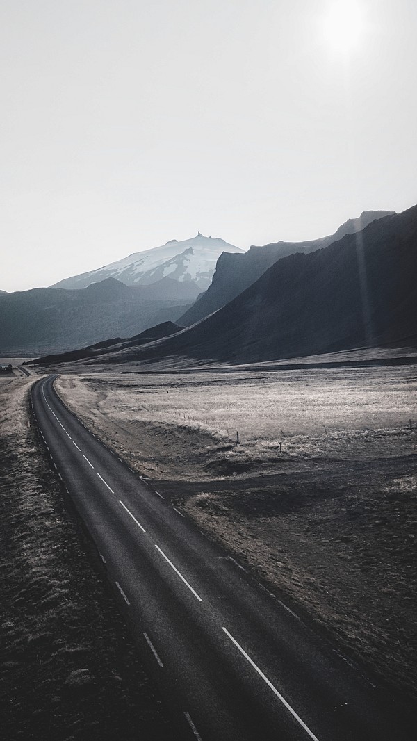 Drone shot of a scenic | Photo - rawpixel