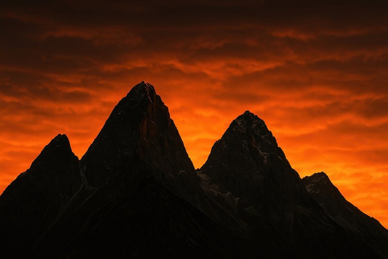 Silhouette Of A Mountain Peak Wallpaper Sky Images | Free Photos, PNG ...