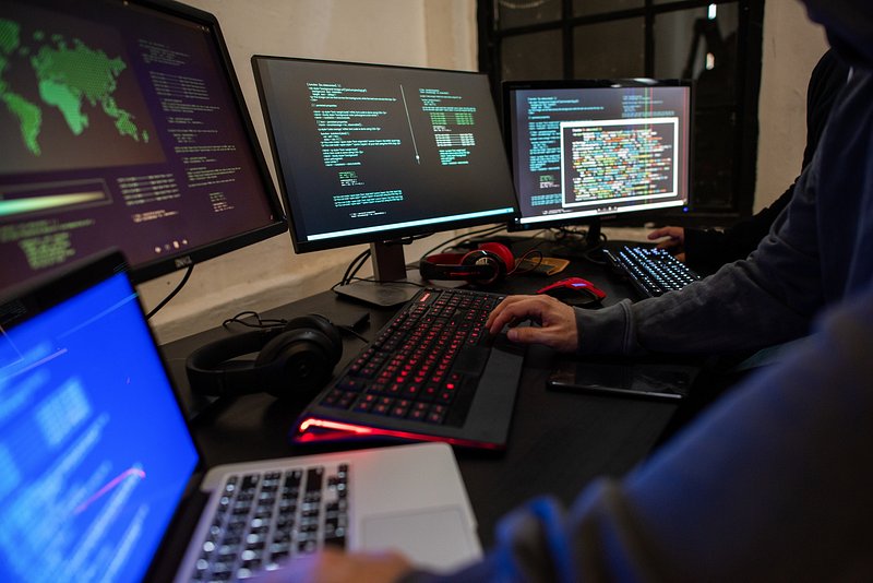 Code Person Man Images | Free Photos, PNG Stickers, Wallpapers ...