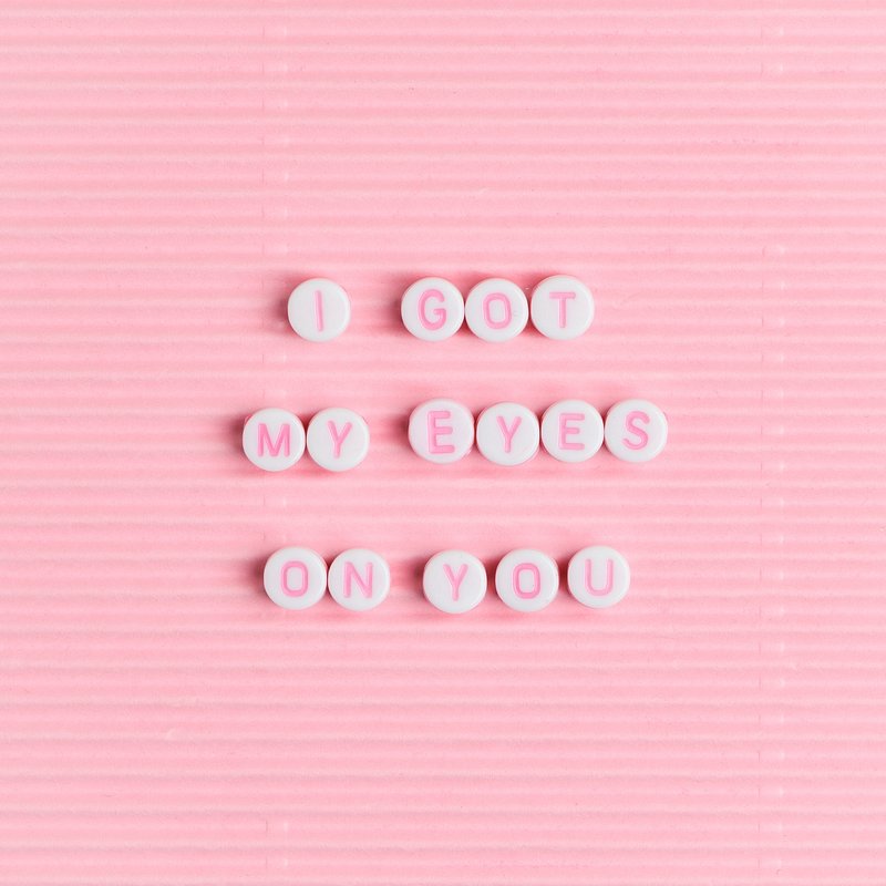 Free Photo  Letter beads border pink wallpaper text space