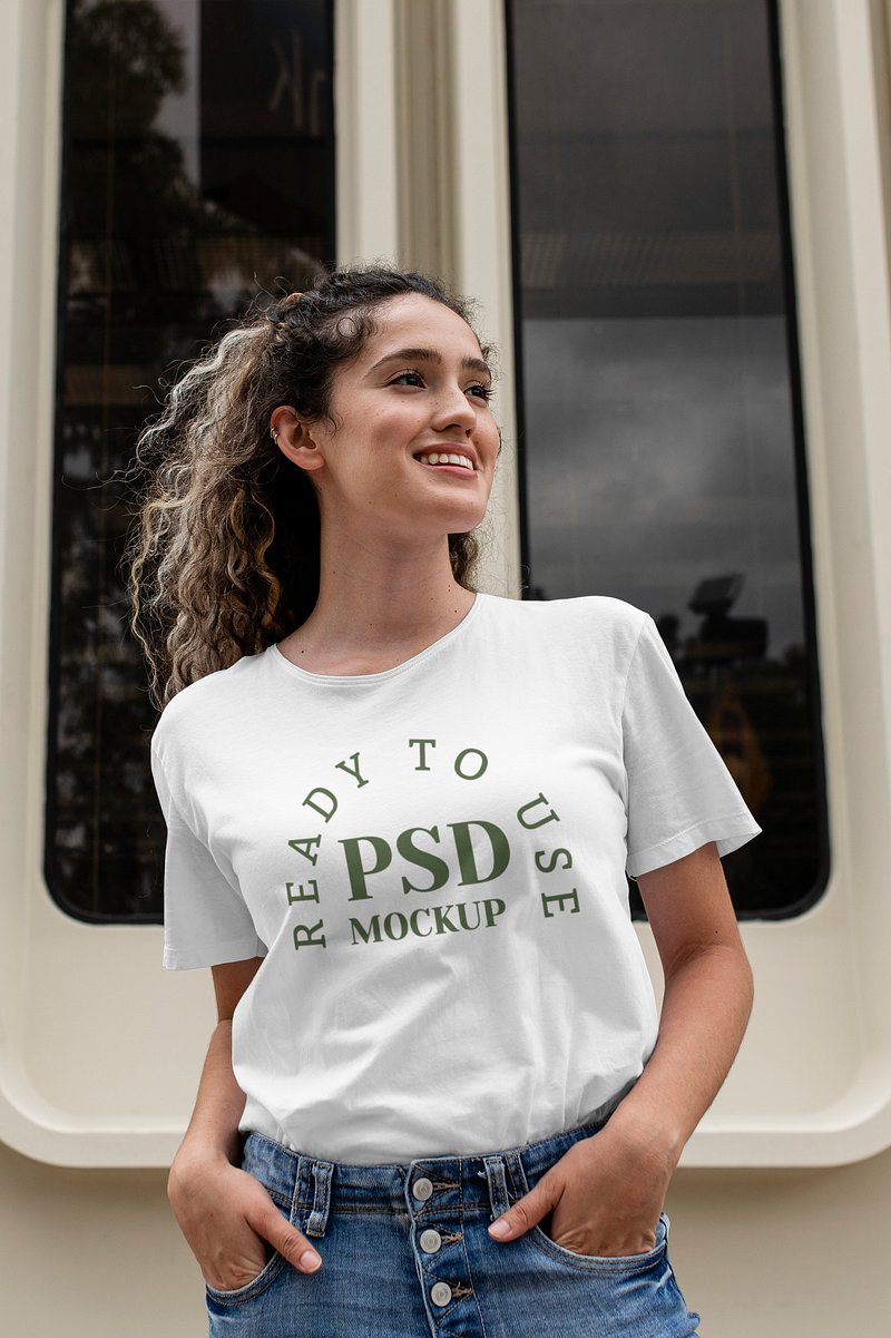 Premium PSD  Gradient t-shirt mockup psd in minimal style fashion