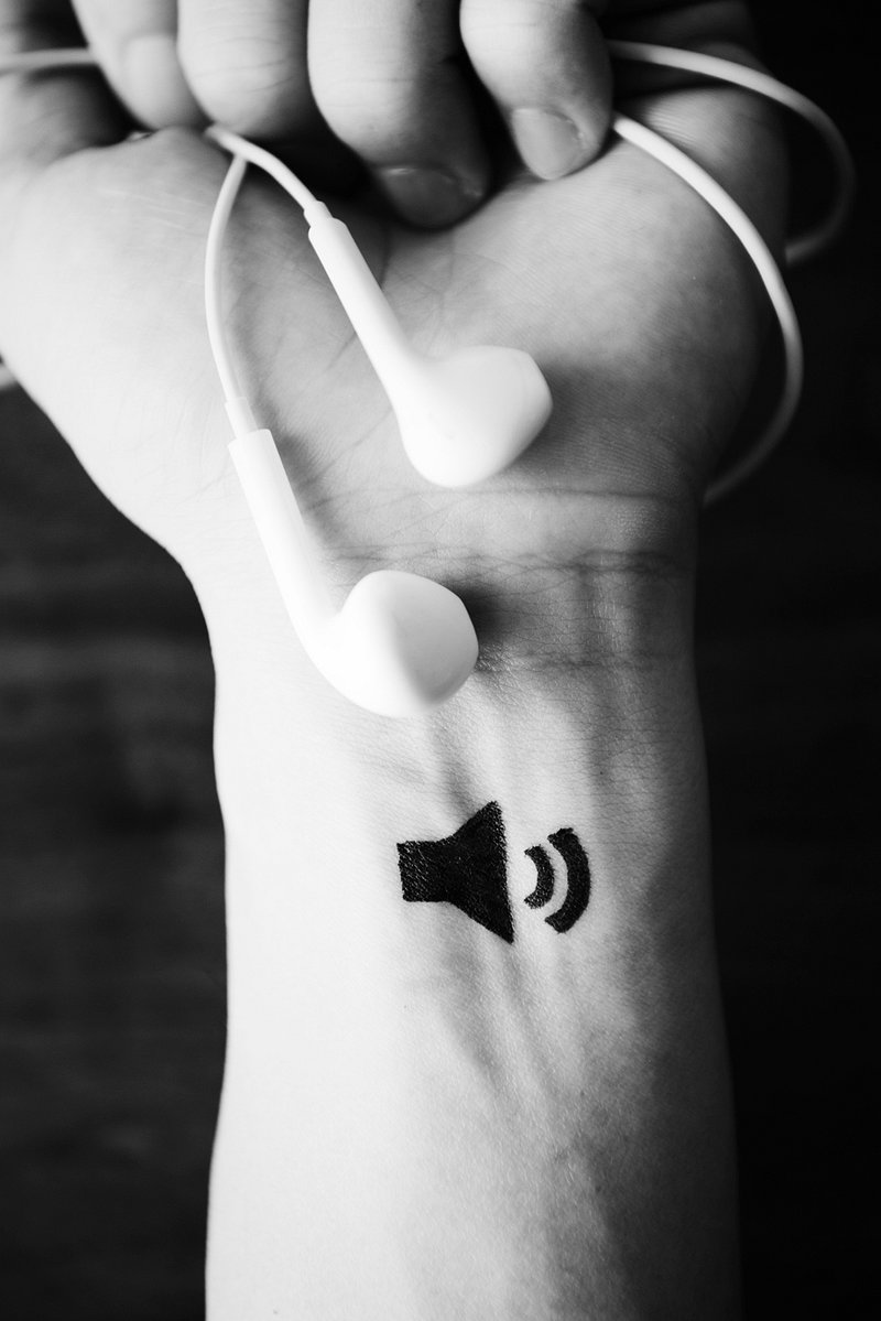 White ink line tattoo (7rl) : r/sticknpokes
