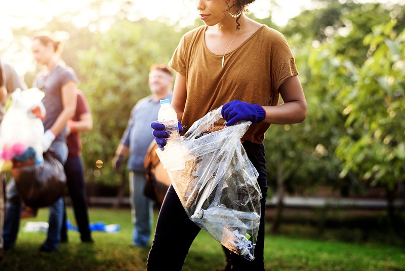 Клин люди. Park Cleaning. Клин пипл. People collecting Litter. Ecology people.