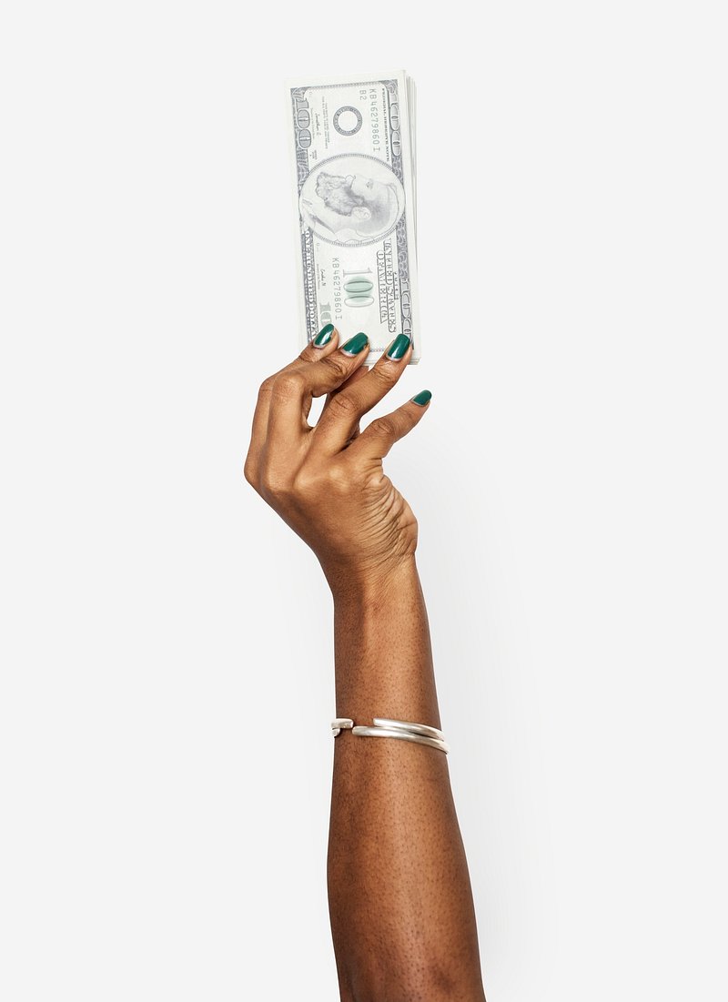 black girl hands holding money