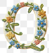 PNG Alphabet O embroidery pattern art.