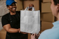 Paper shopping bag png mockup, transparent design