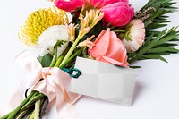 Label png mockup transparent, Valentine's flower bouquet