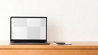 Laptop png screen mockup on a wooden table