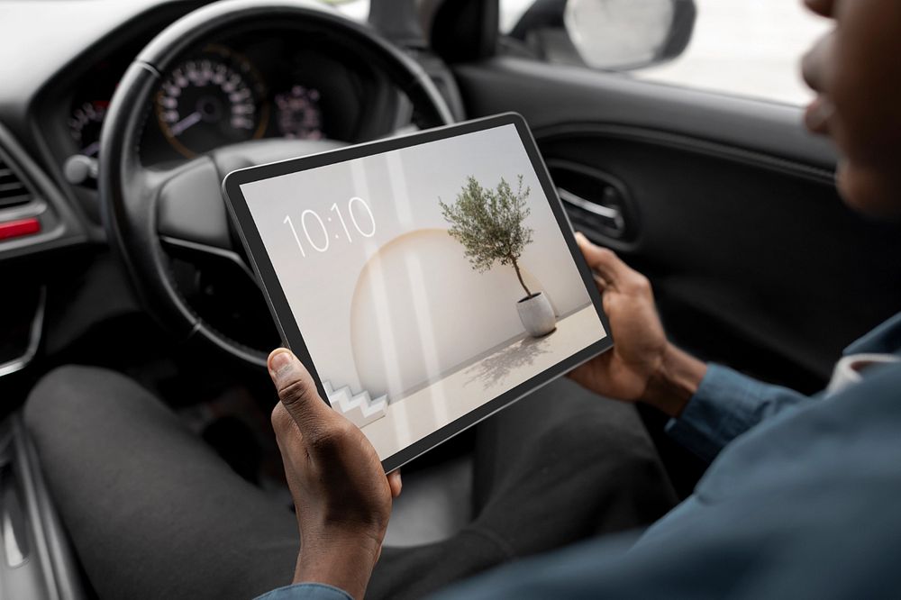 Tablet screen mockup, car driver