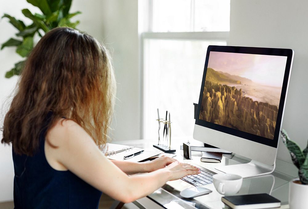 Computer screen mockup, digital device