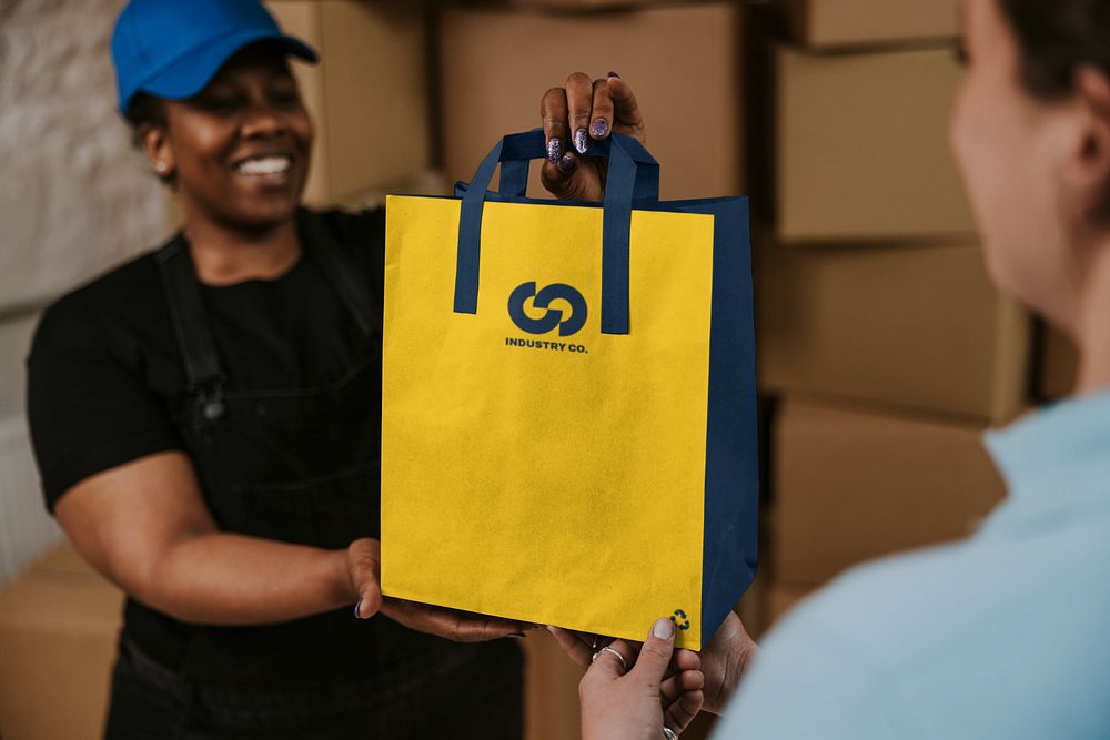 Paper shopping bag mockup, product packaging 