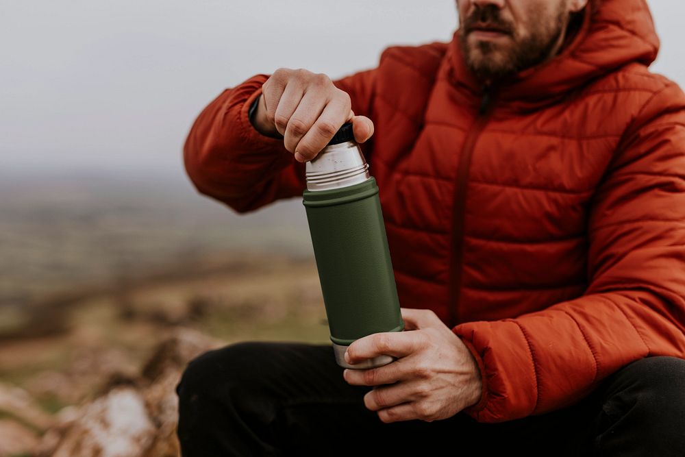 Vacuum bottle mockup, outdoor activity