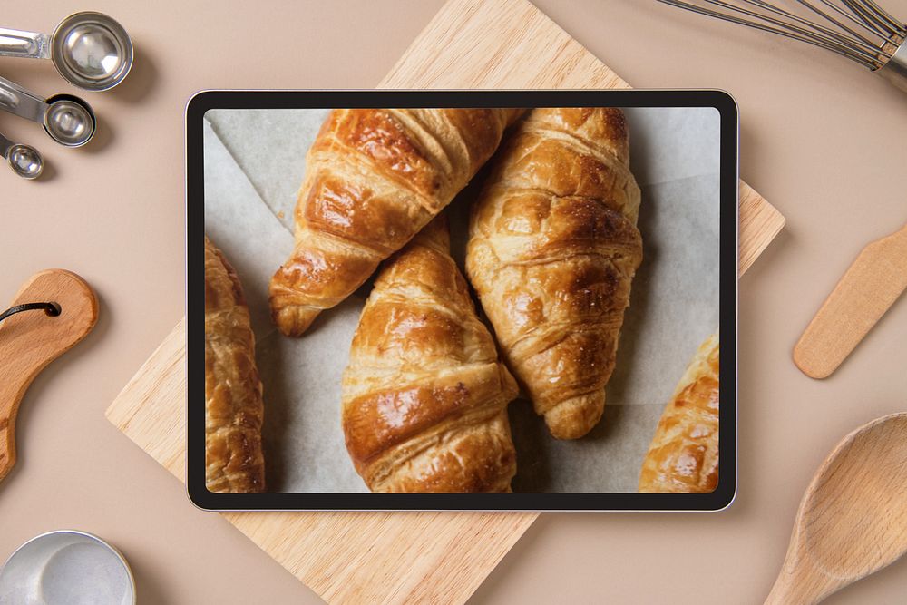 Baking recipe, tablet mockup, editable digital device screen