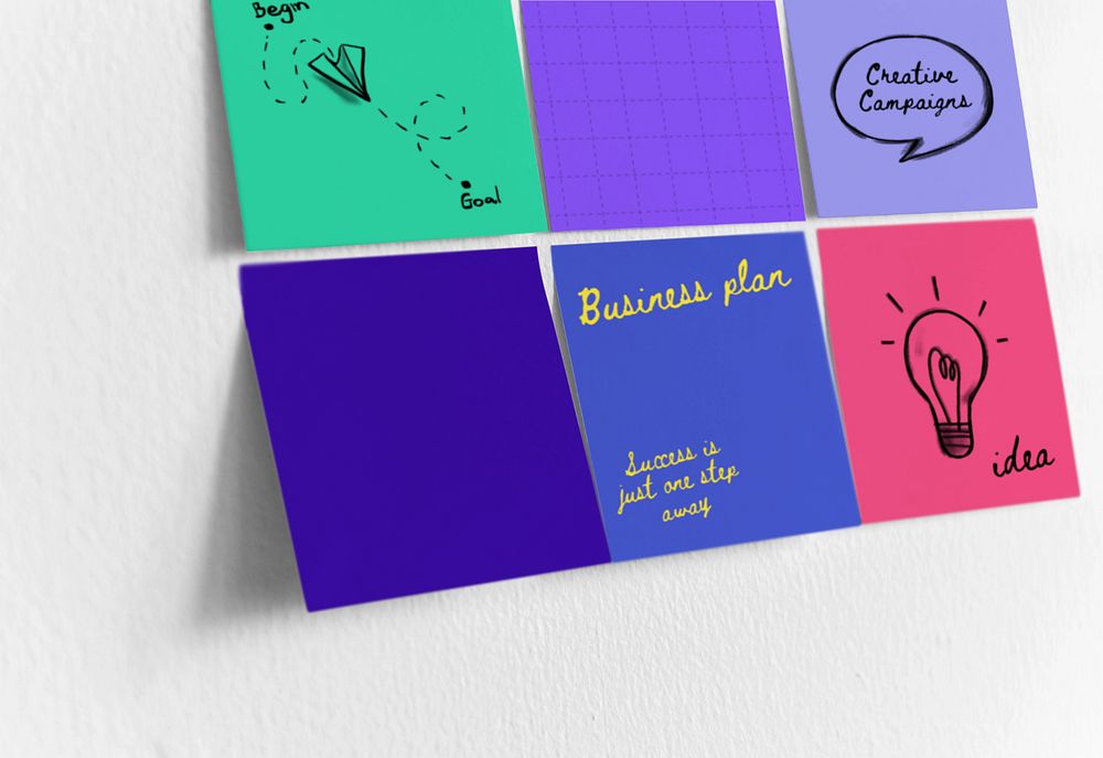 Sticky note papers mockup, editable design