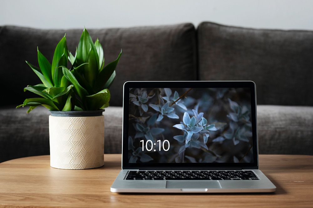 Editable laptop screen mockup, digital device design