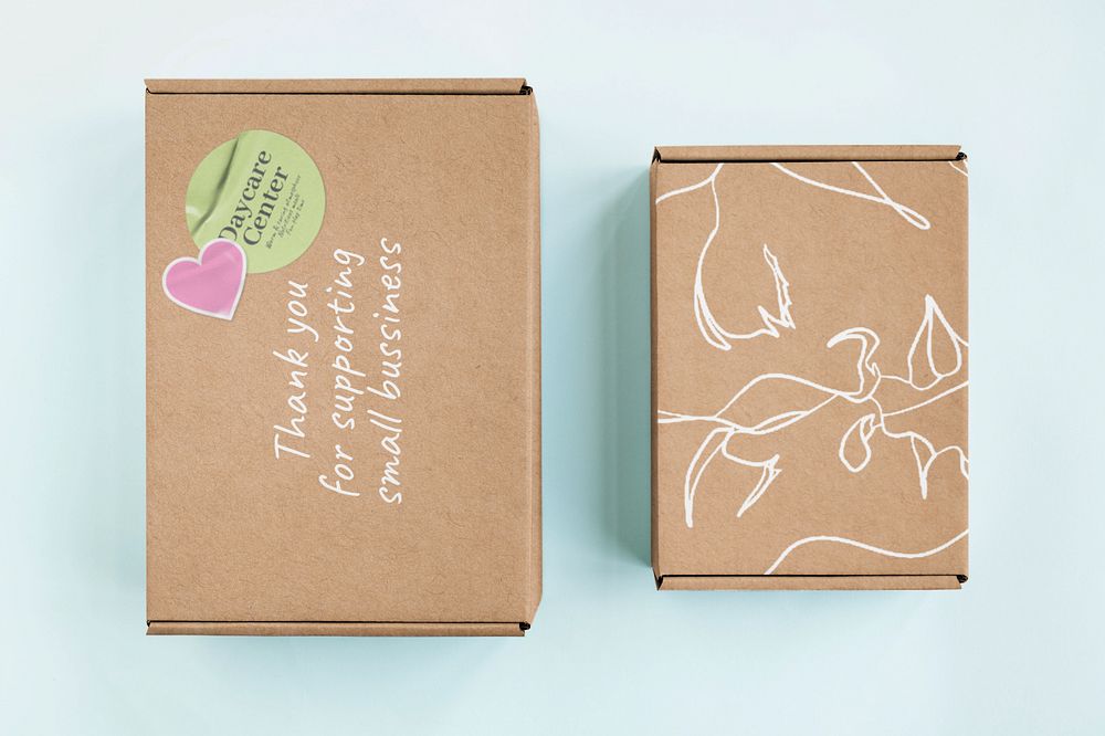 Editable parcel box mockup, postal design