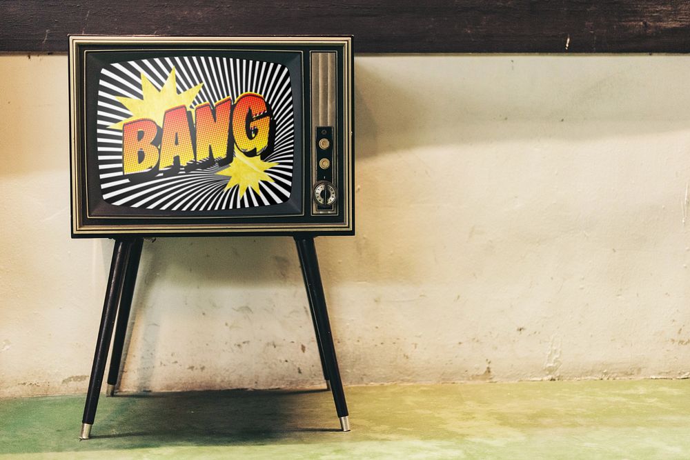 Editable vintage TV screen mockup design