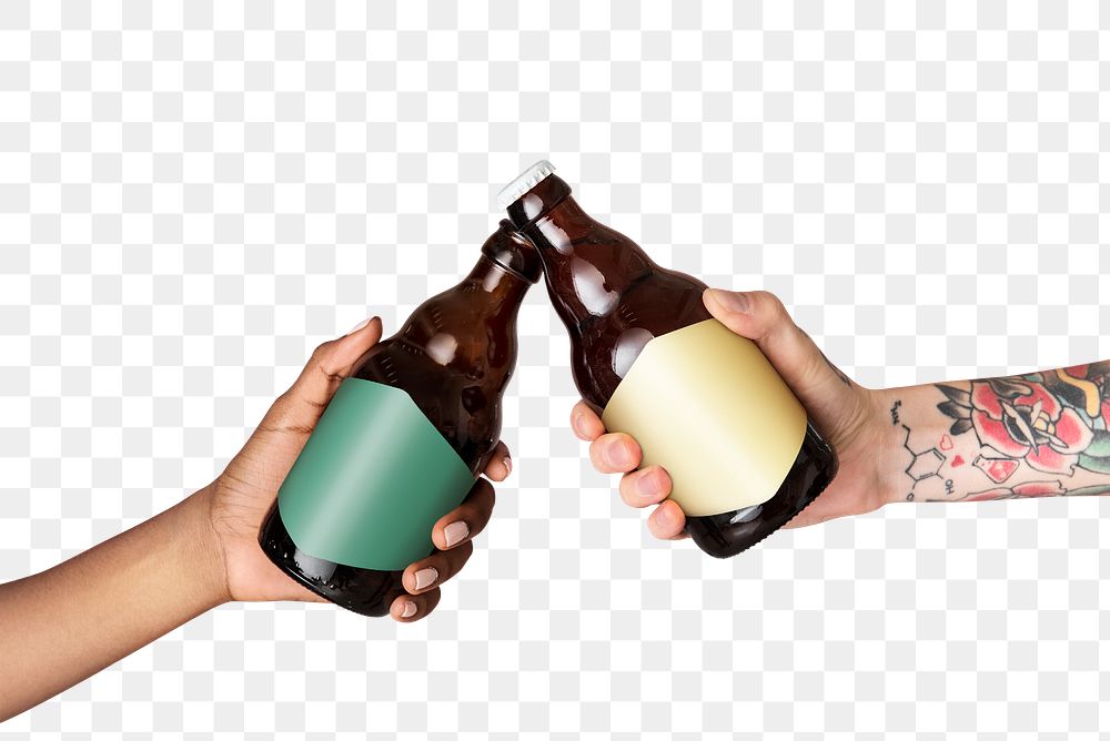 Couple toasting with beer bottles transparent png