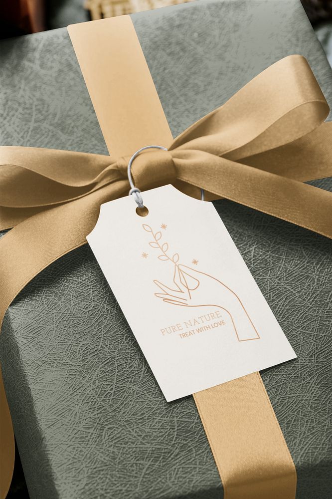 Gift label mockup, editable packaging