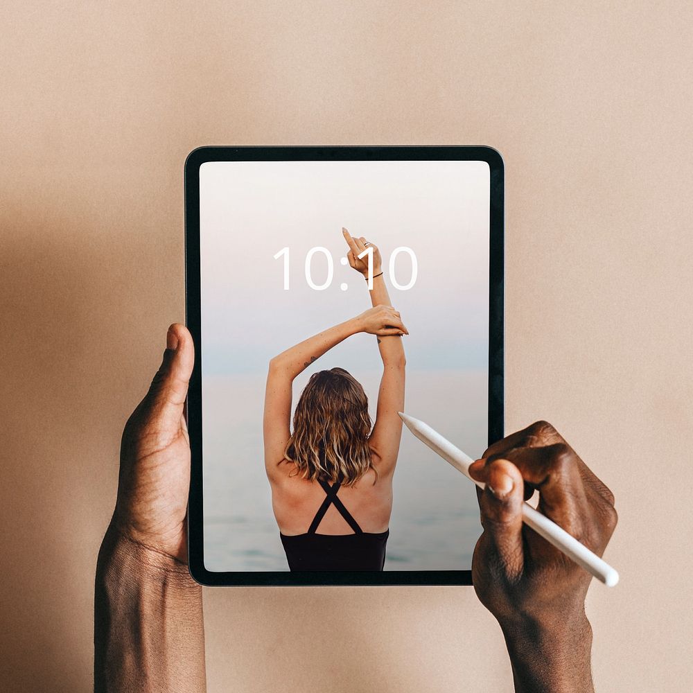 Tablet screen mockup, editable design