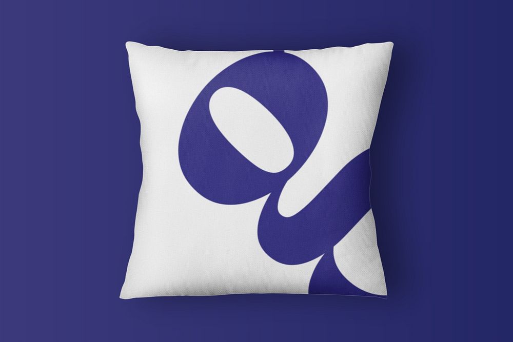 Cushion cover mockup, G logo design