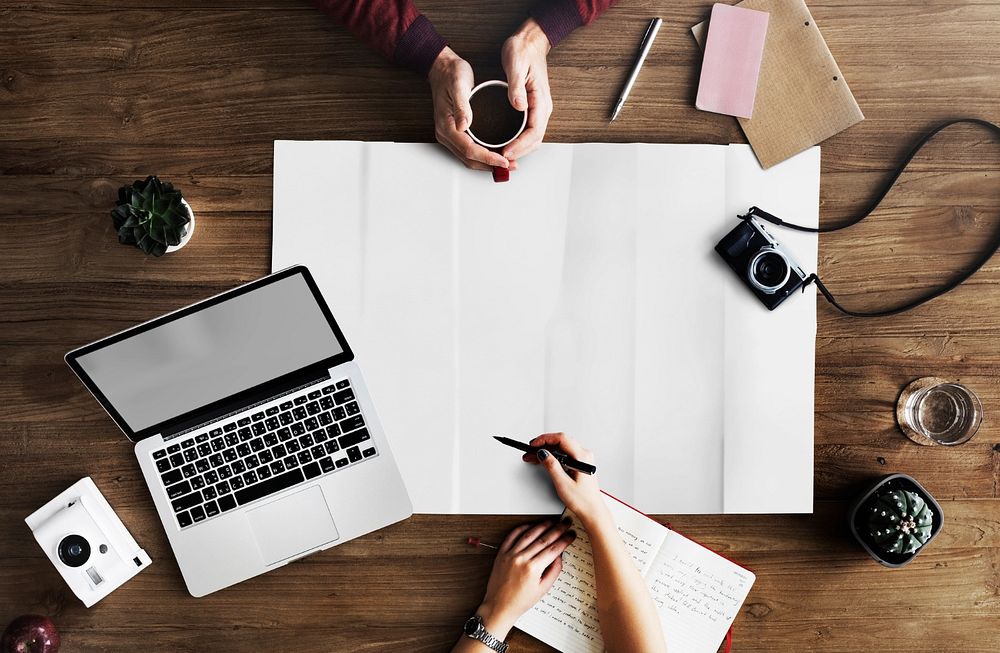 Flyer mockup, editable laptop screen, flat lay design