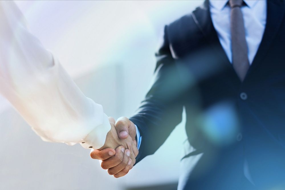 Business people shaking hands for an agreement