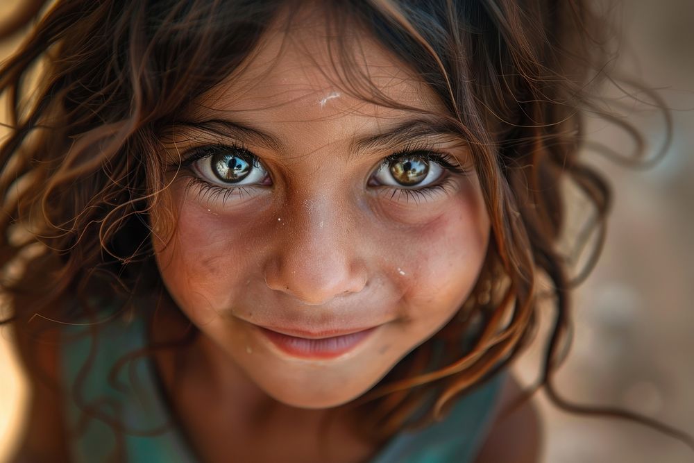 Refugee child girl naive smiling person female human.