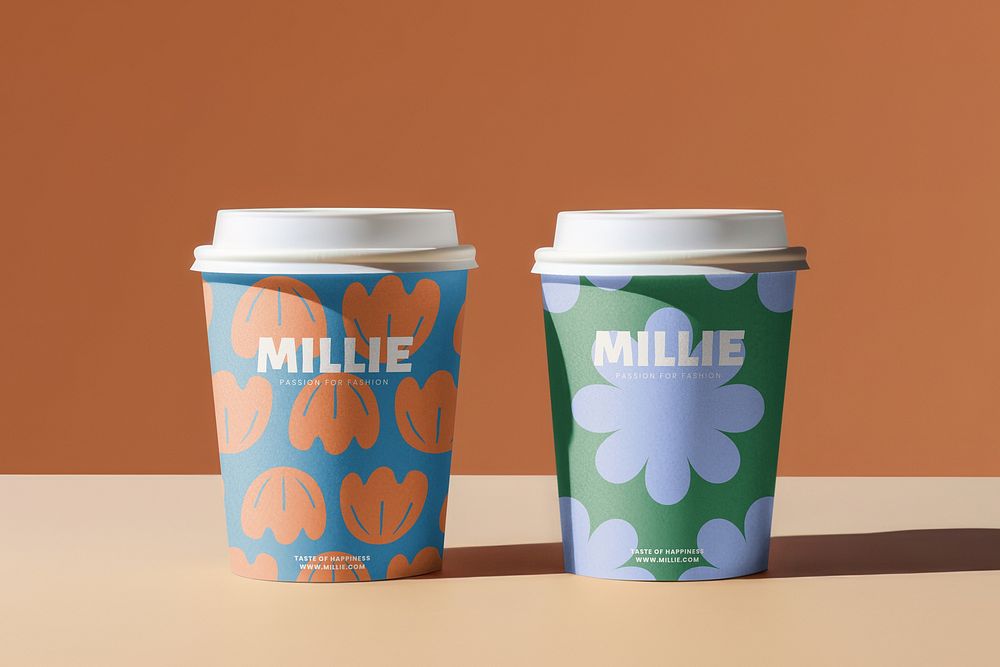 Floral coffee paper cup mockup psd