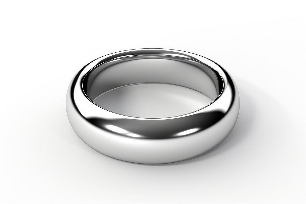 Ring ring platinum jewelry.