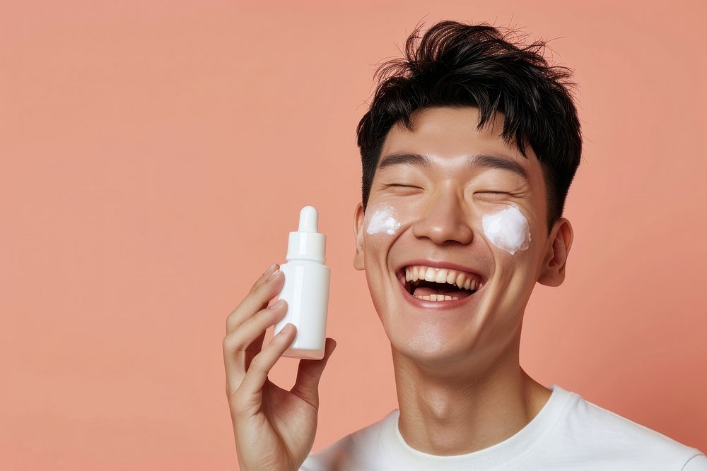 Korean man cosmetics hand happiness.