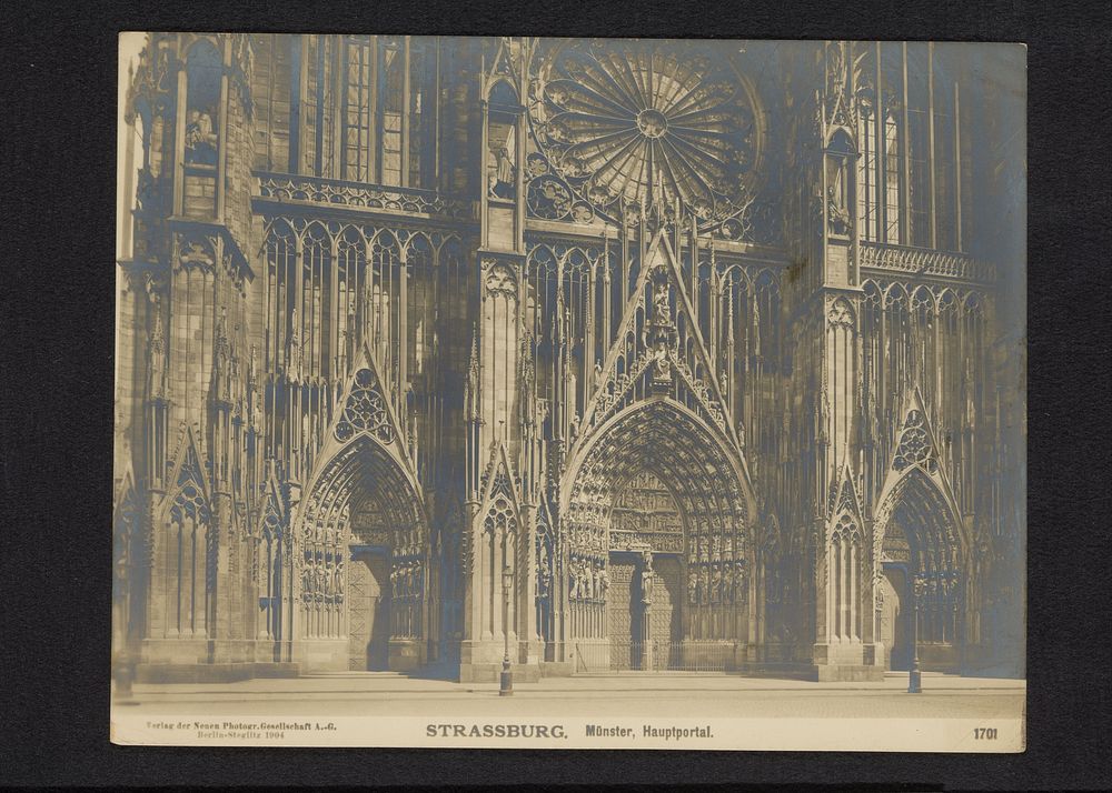 Portaal van de kathedraal van Straatsburg (c. 1900 - in or before 1911) by Neue Photographische Gesellschaft and Neue…