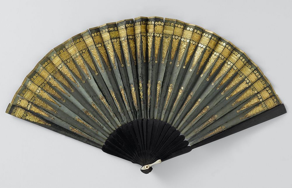 Folding fan (c. 1800 - c. 1810) by anonymous