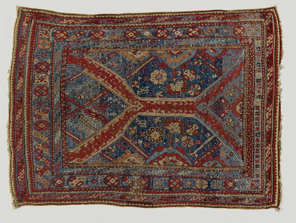 Medaillonkleed, type USHAK (c. 1900) by anonymous