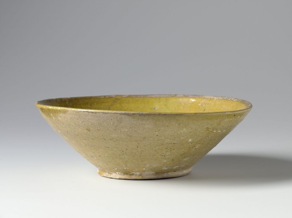 Bowl with a yellow slip (c. 900 - c. 1099) by anonymous