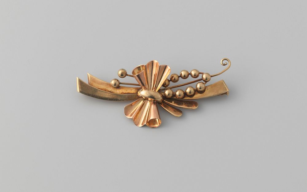 Flower Brooch (c. 1947 - c. 1953) by Fa Rodrigues and Cohen