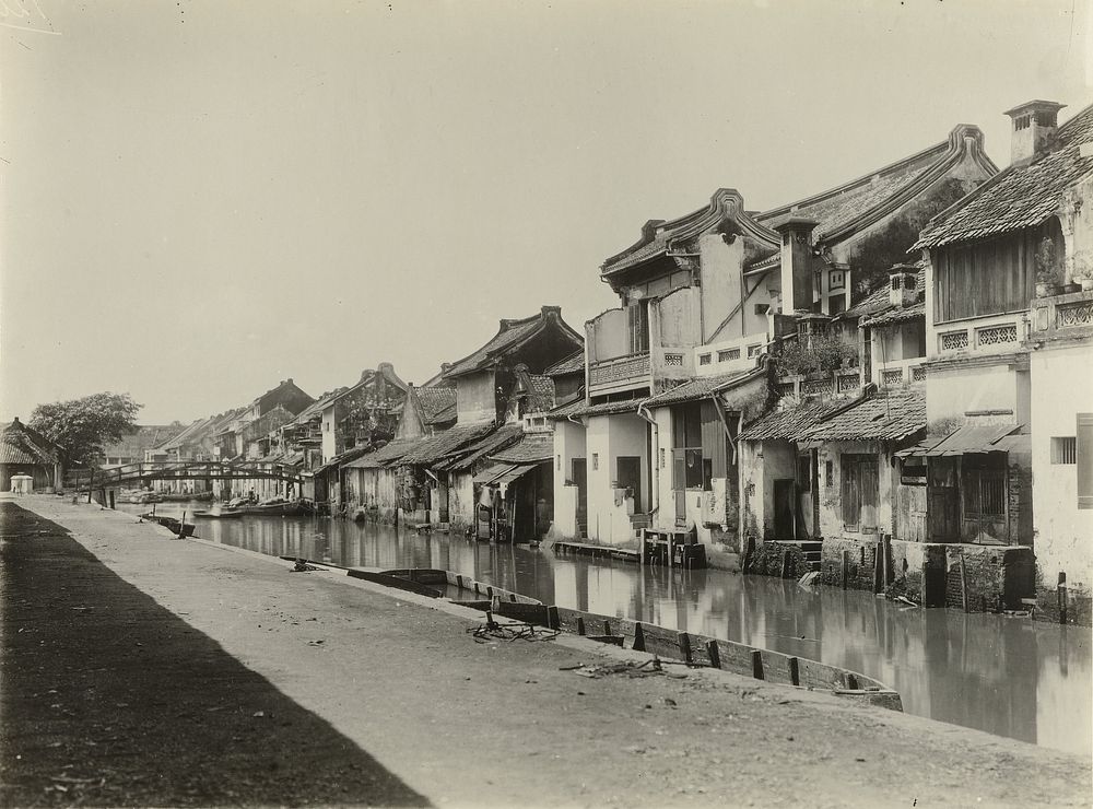 Chinese huizen in Batavia (c. 1900) by Oudheidkundige Dienst