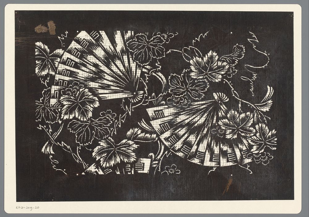 Sjabloon met waaiers en bladeren (1800 - 1909) by anonymous